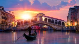 4K Bridge Venice Photo