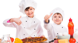 Children Cooks Wallpaper HQ