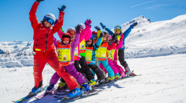 Children Skiing Wallpaper For PC