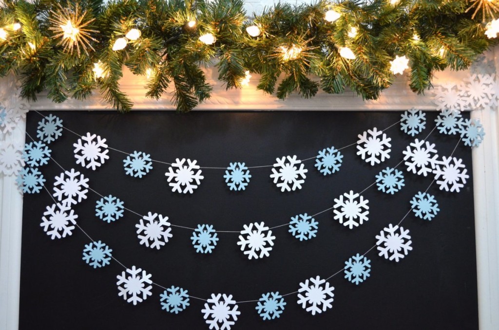 Snowflake Garland wallpapers HD