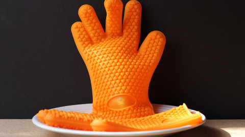 Kitchen Gloves wallpapers high quality