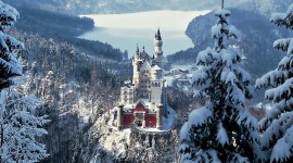 Winter Castle Wallpaper 1080p