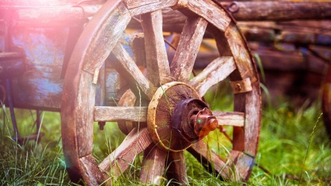 Wooden Wheel wallpapers high quality