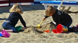 Children Of The Sand Photo Free