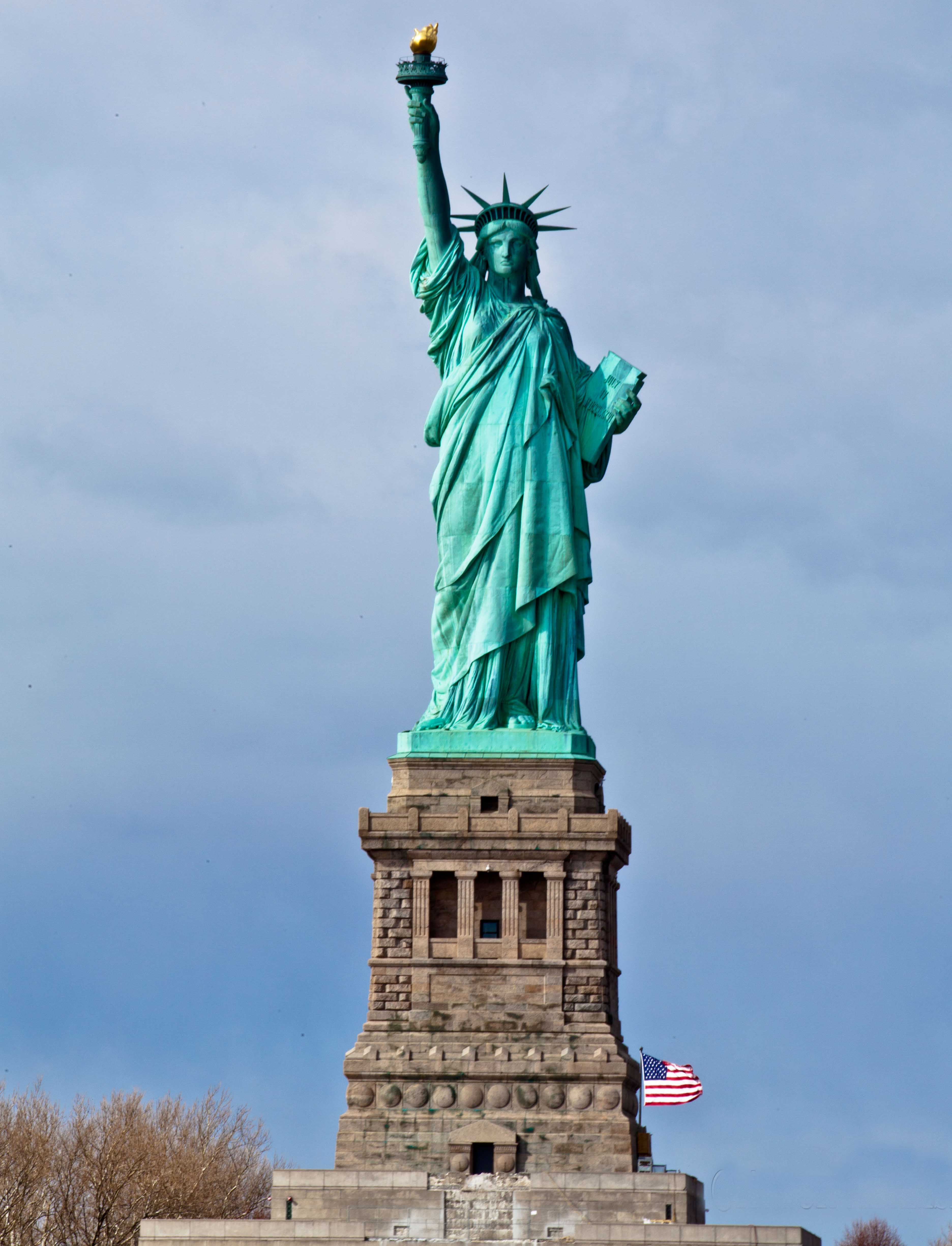 Статуя свободы (Statue of Liberty).