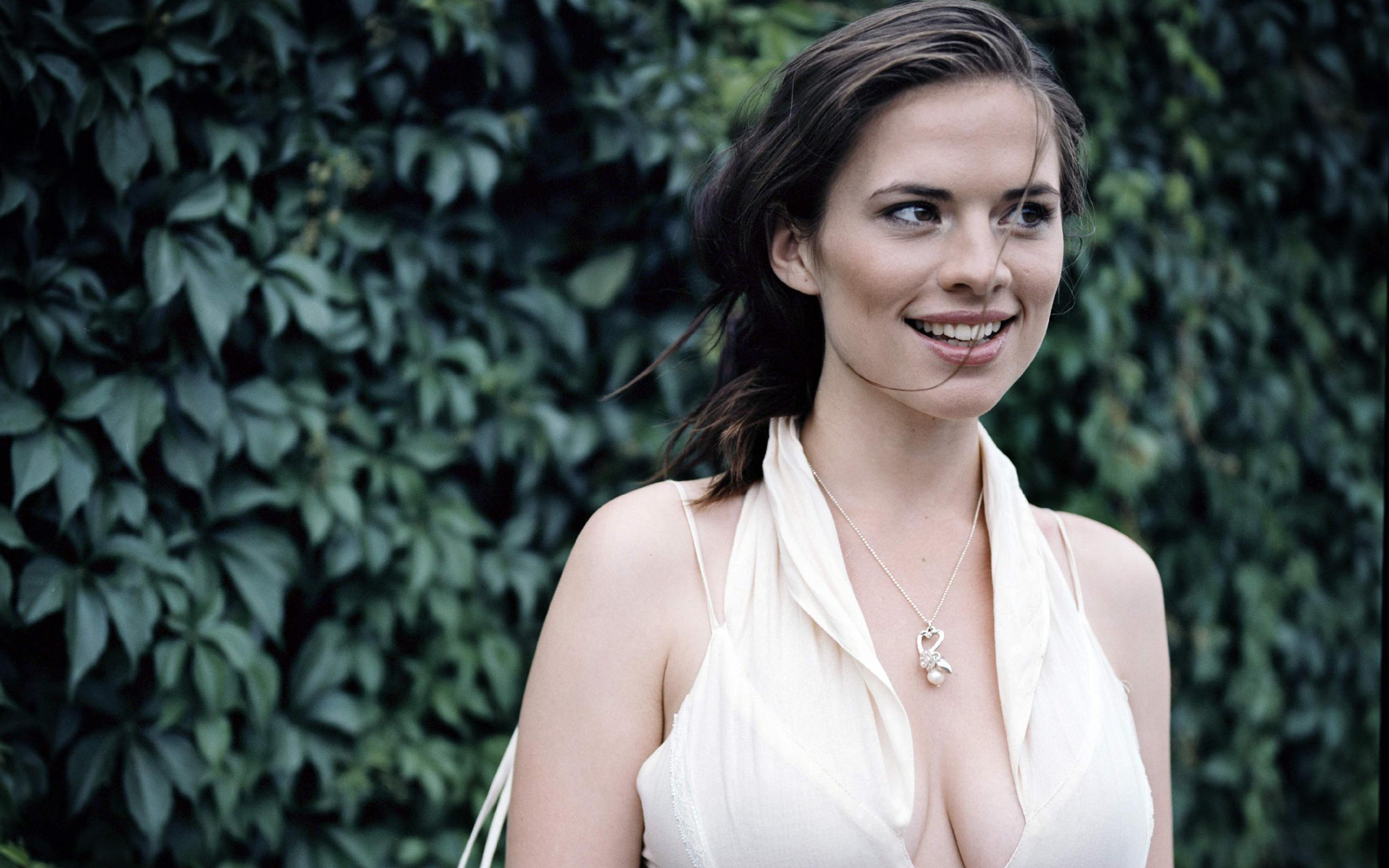 Hayley Atwell pic.