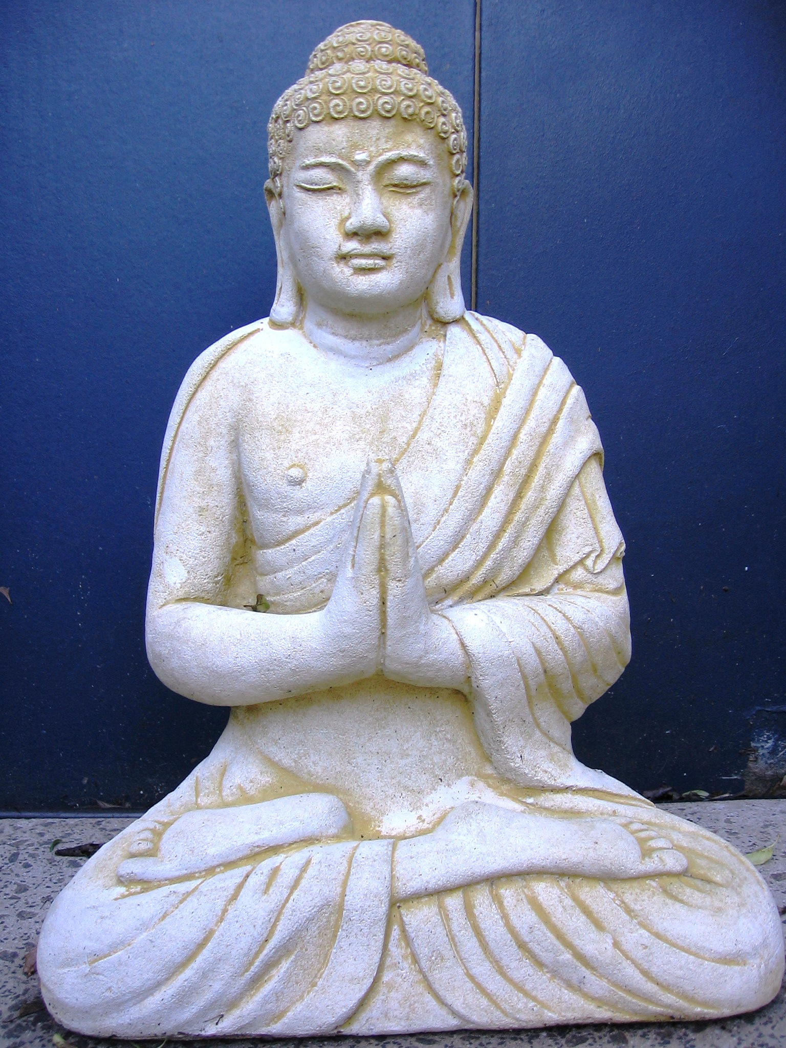 Картинка буда. Будда Гаутама Япония. Будда Гаутама и боги. Махавира статуя Будды. Кшатрий Будда.