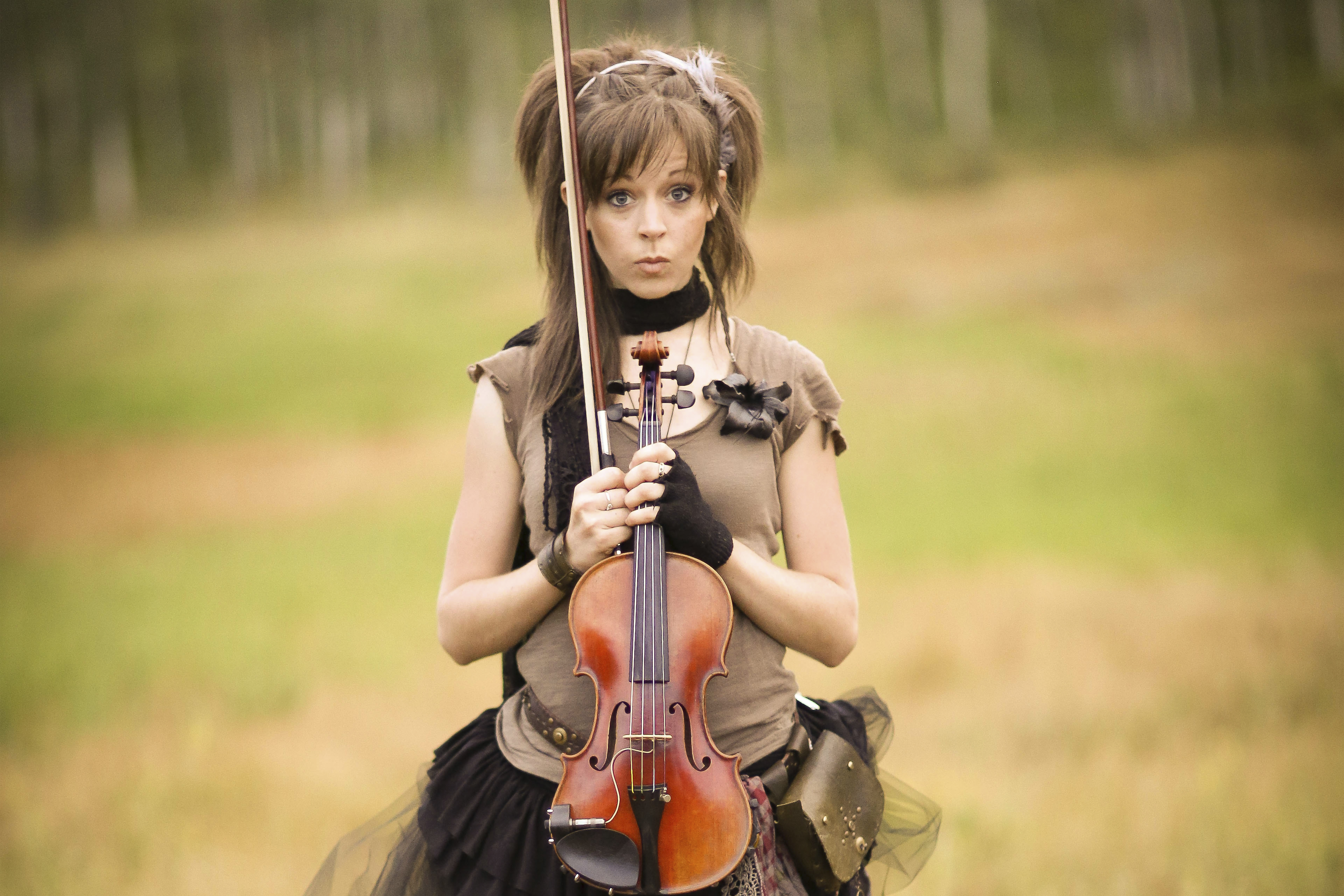 Девушка скрипачка