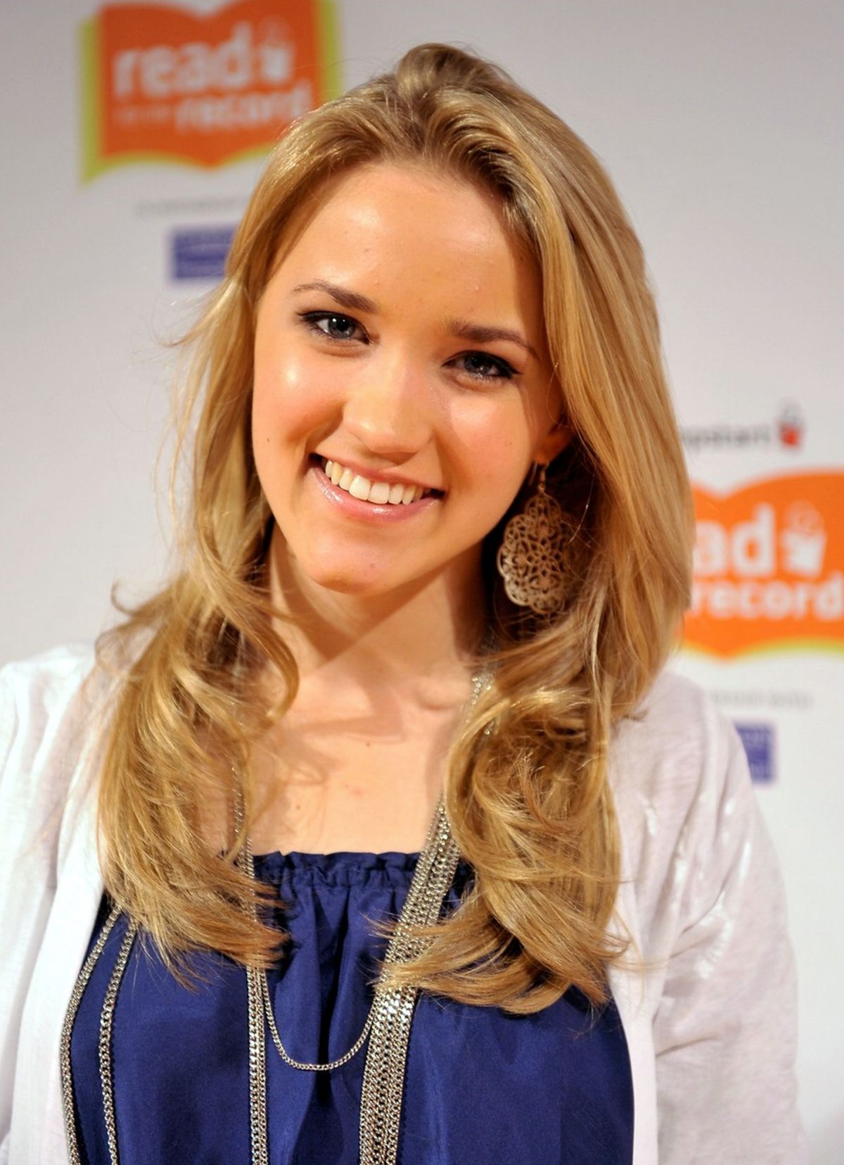 Emily Osment wallpapers.