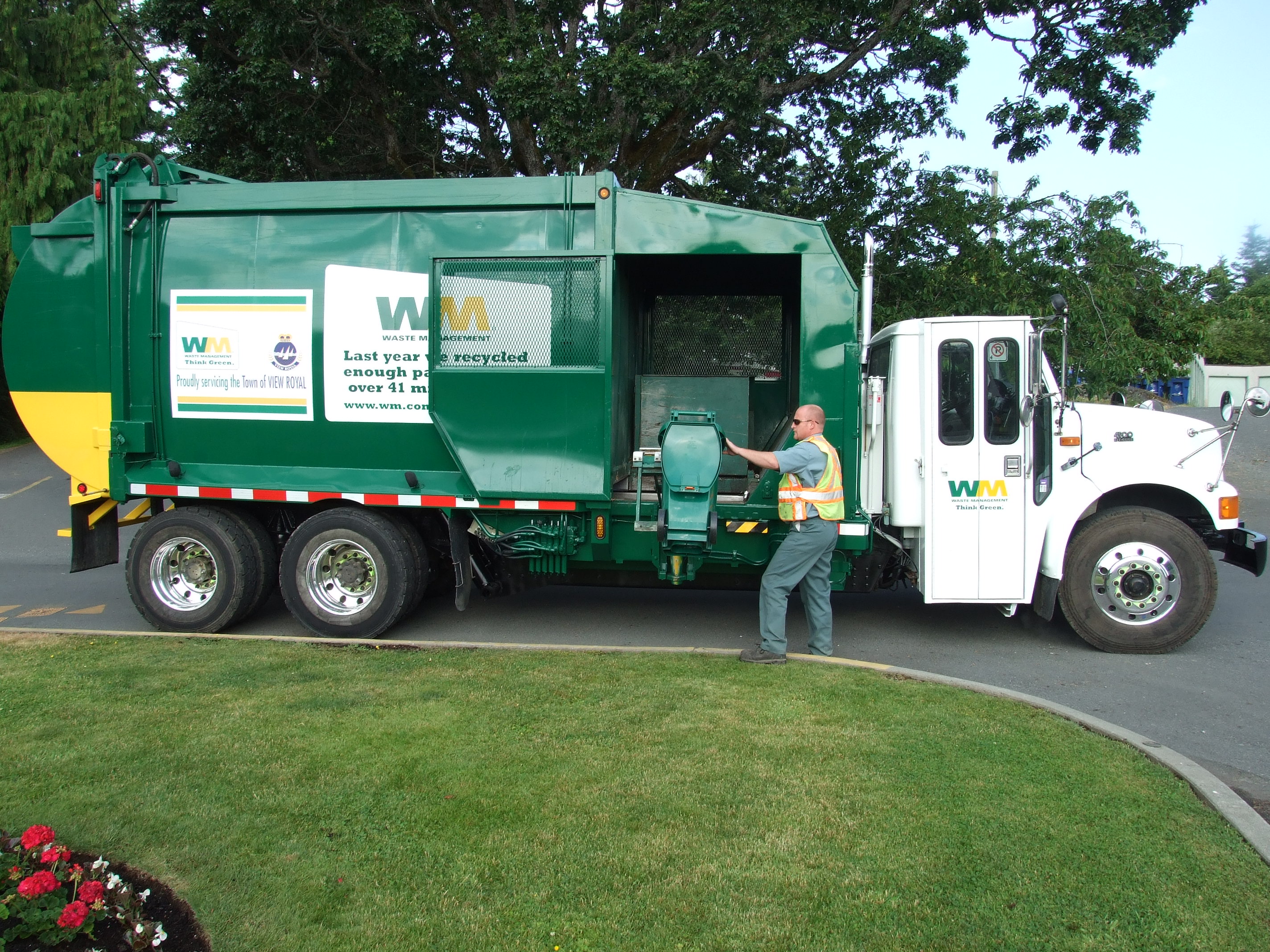Garbage Truck Wallpapers High Quality 