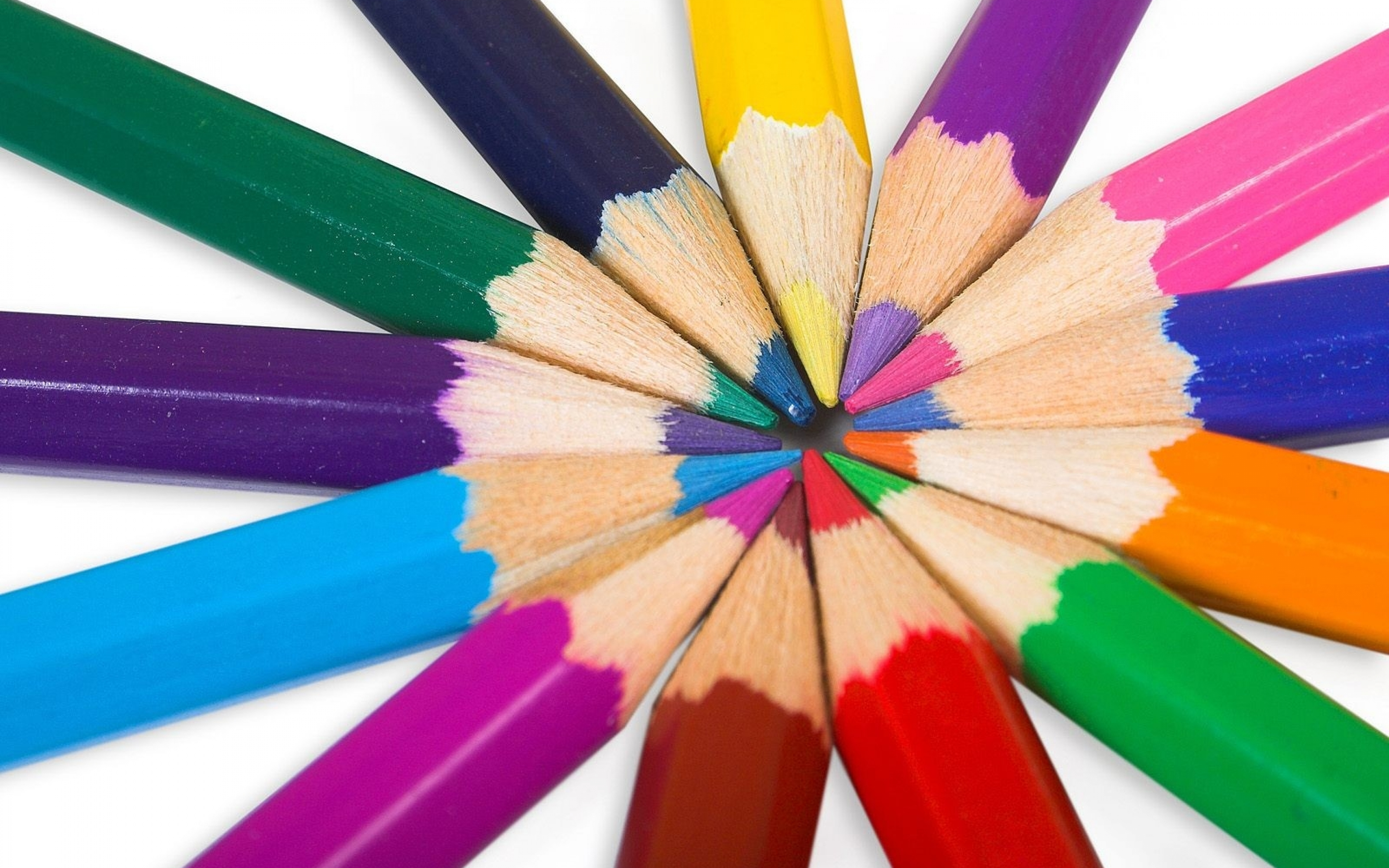 Цветной предмет. Карандаши цветные. Цвета карандашей. Разные карандаши. Карандаши разных цветов.