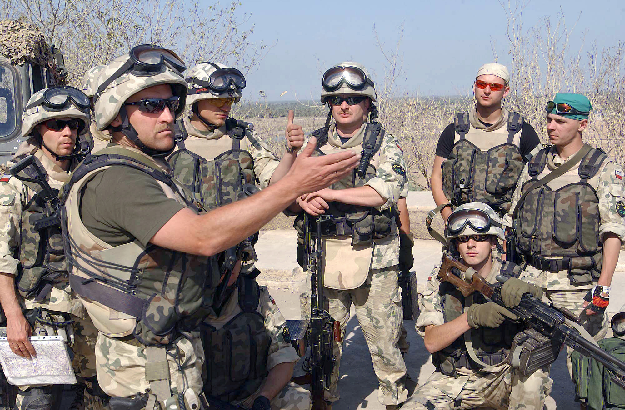 Американские военные в ираке. Солдат армии США В Ираке 2003.