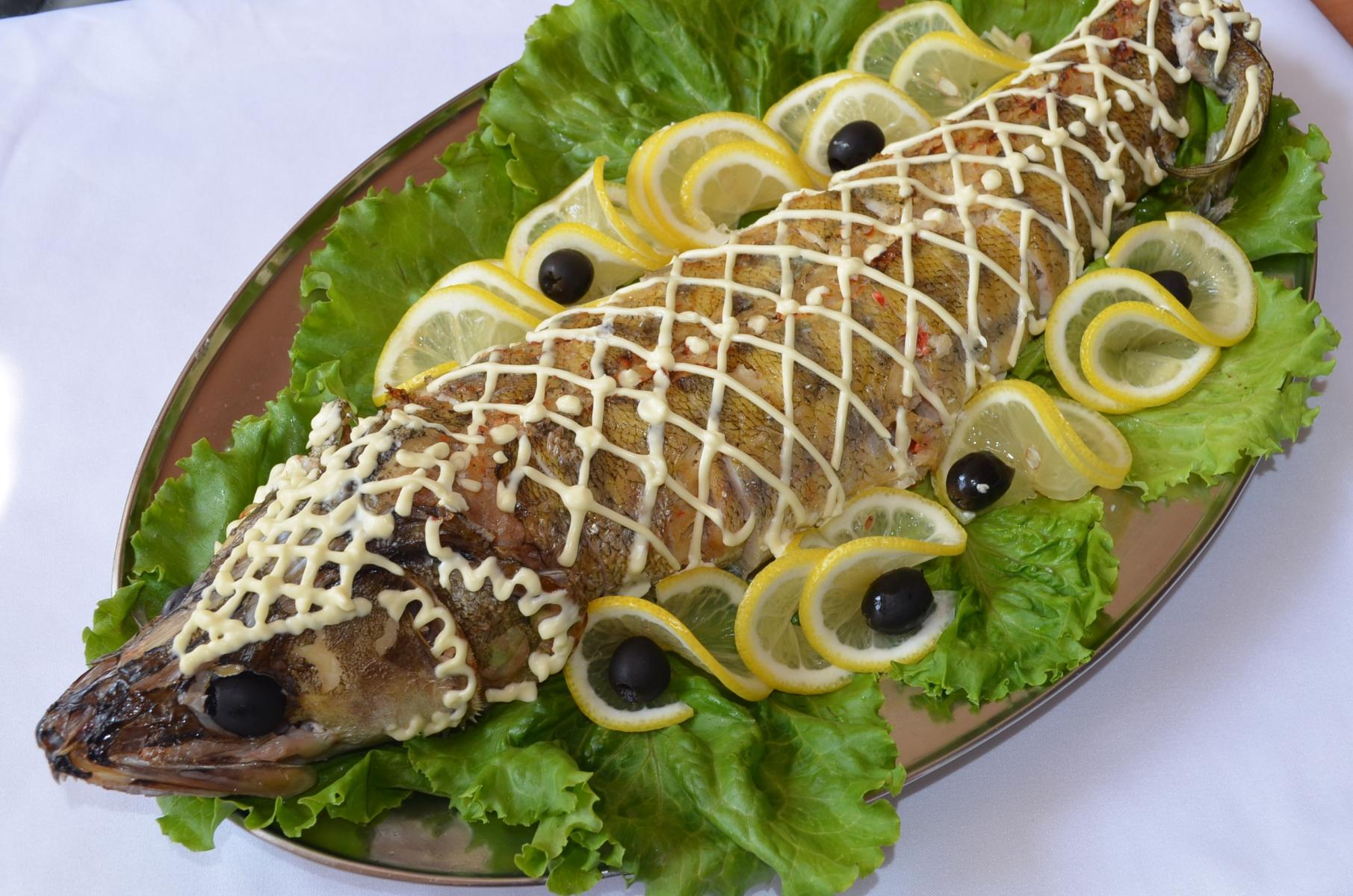Блюда рыба фаршированная