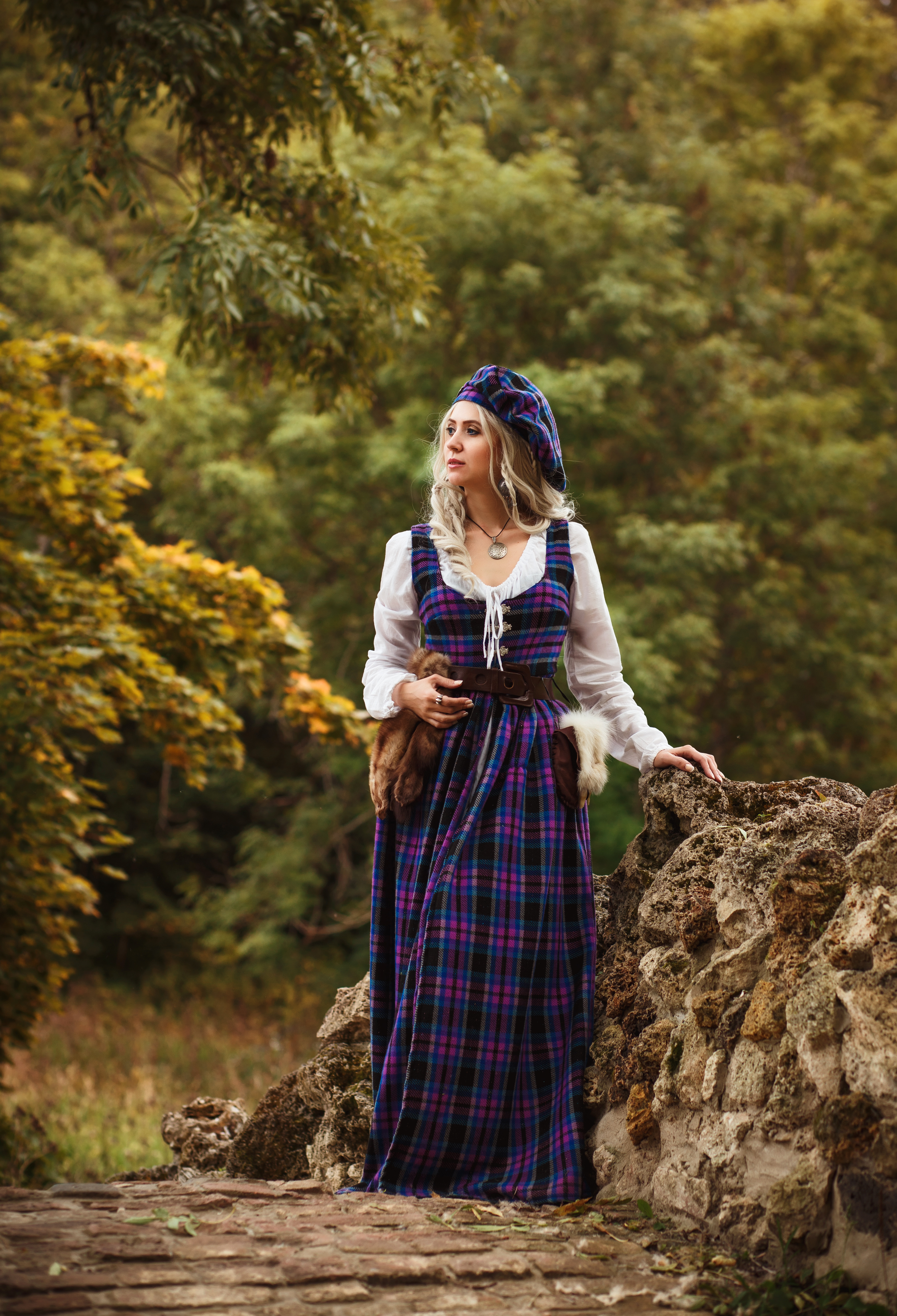 Scottish Costumes wallpapers.