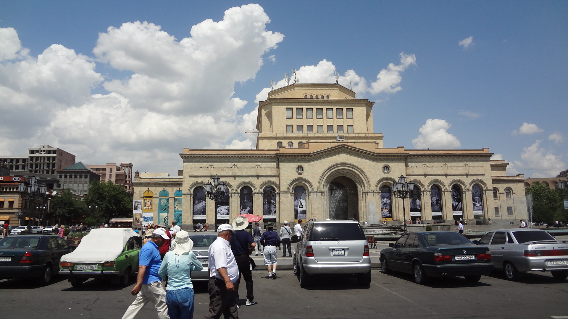 Ереван вокзал. Железнодорожный вокзал Ереван. ЖД вокзал Ереван. Ереван вокзал Ереван ЖД. Вокзал Ереван старый.