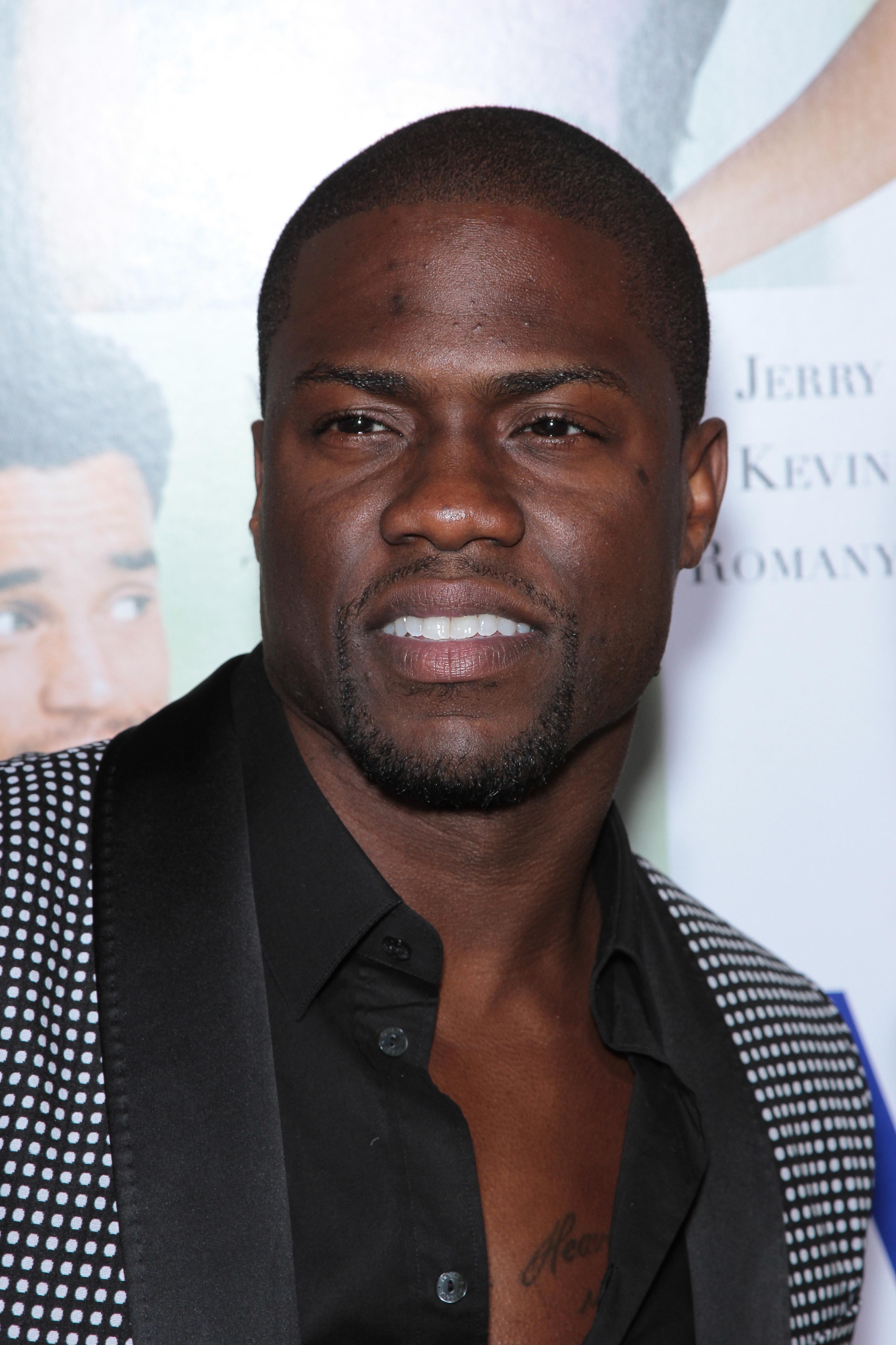 Kevin Hart Wallpapers High Quality | Download Free