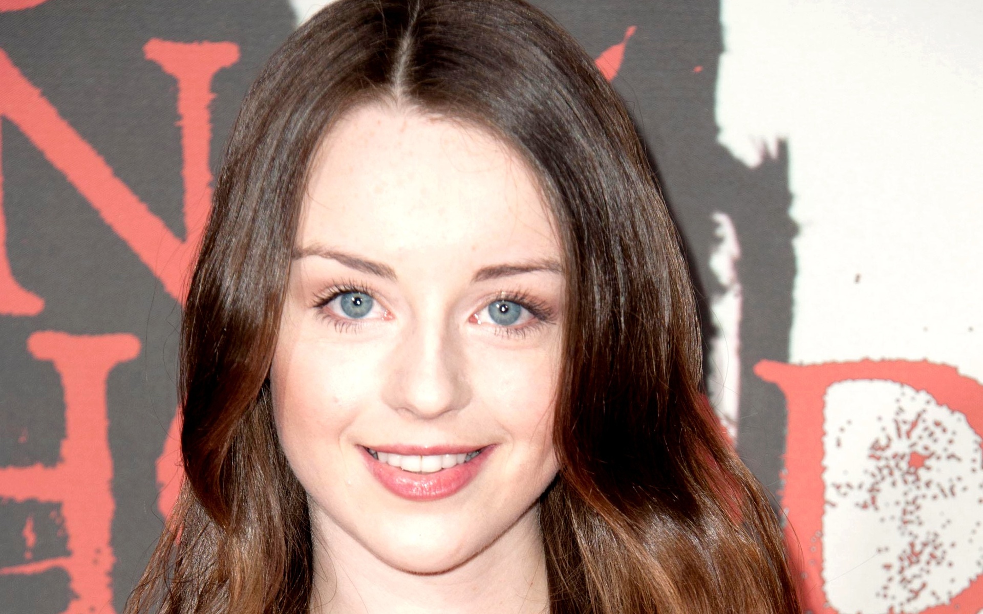 Kacey Rohl wallpapers.
