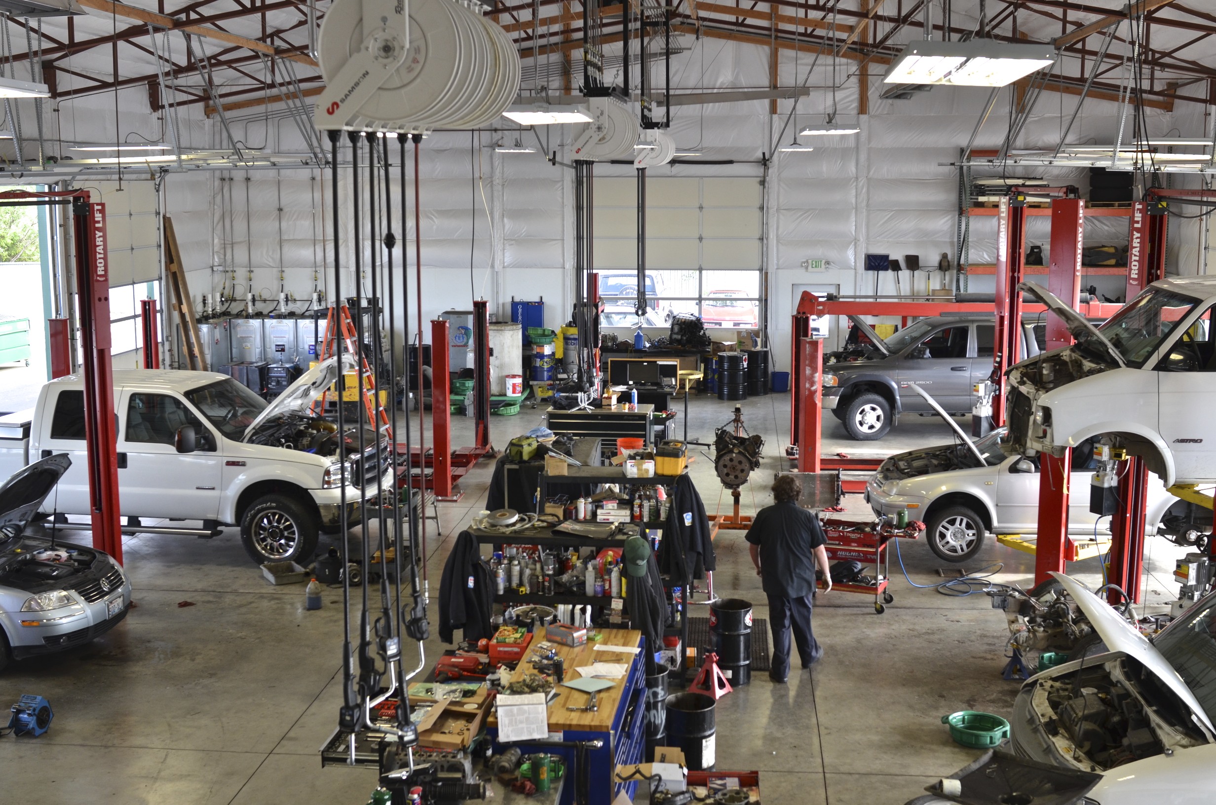 Auto Repair Shop Wallpapers High Quality | Download Free