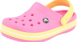 Crocs Shoes Wallpapers High Quality | Download Free