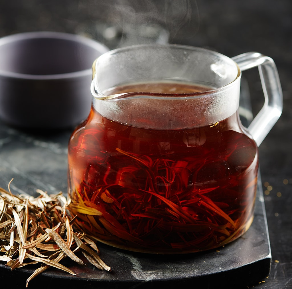 Как приготовить листья чая. Листья чая. Необычный чай. Чай черный. Заварка чая.
