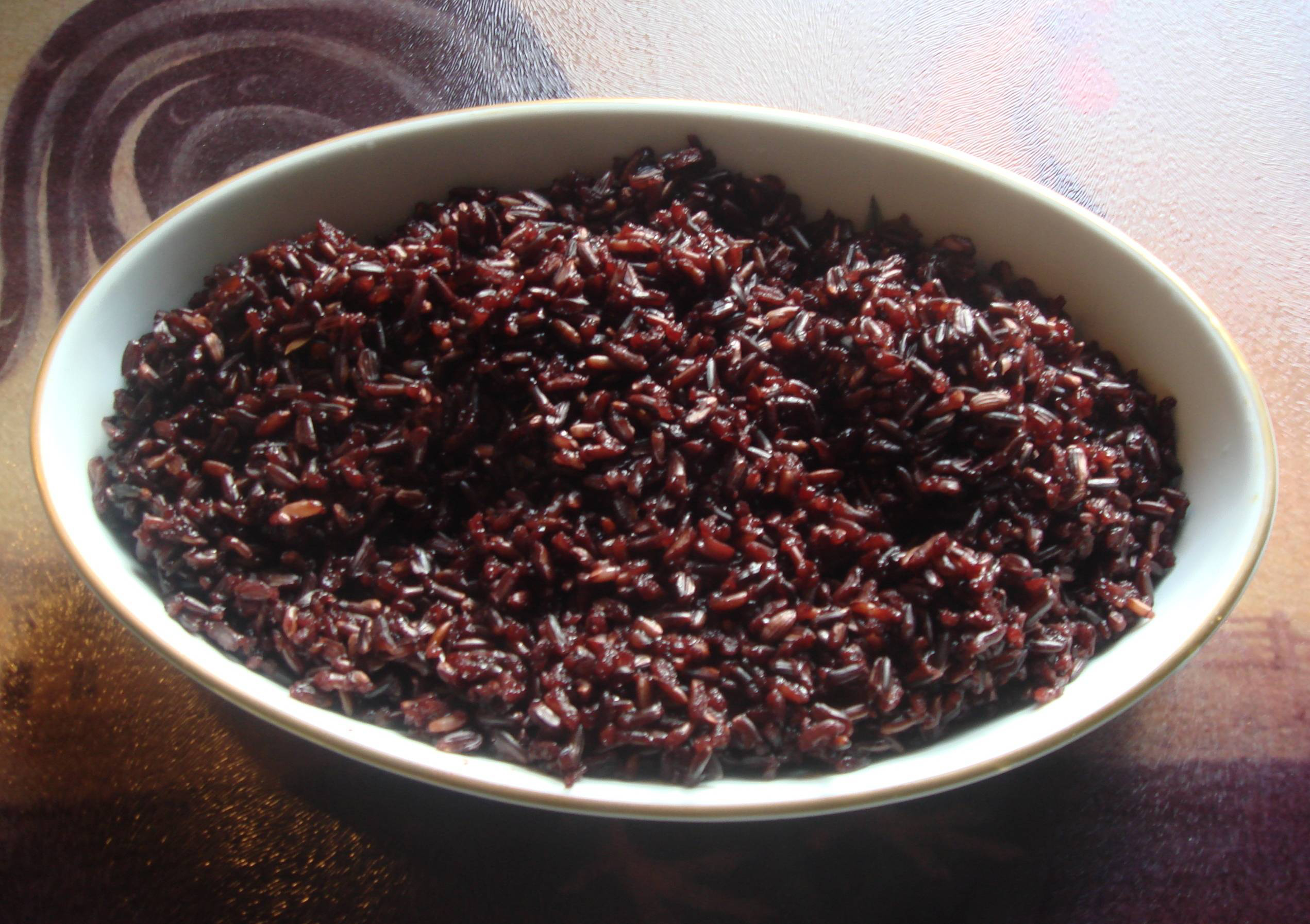Black rice cover. Черный рис. Китайский черный рис. ББ черный рис. ВВ С черным рисом.