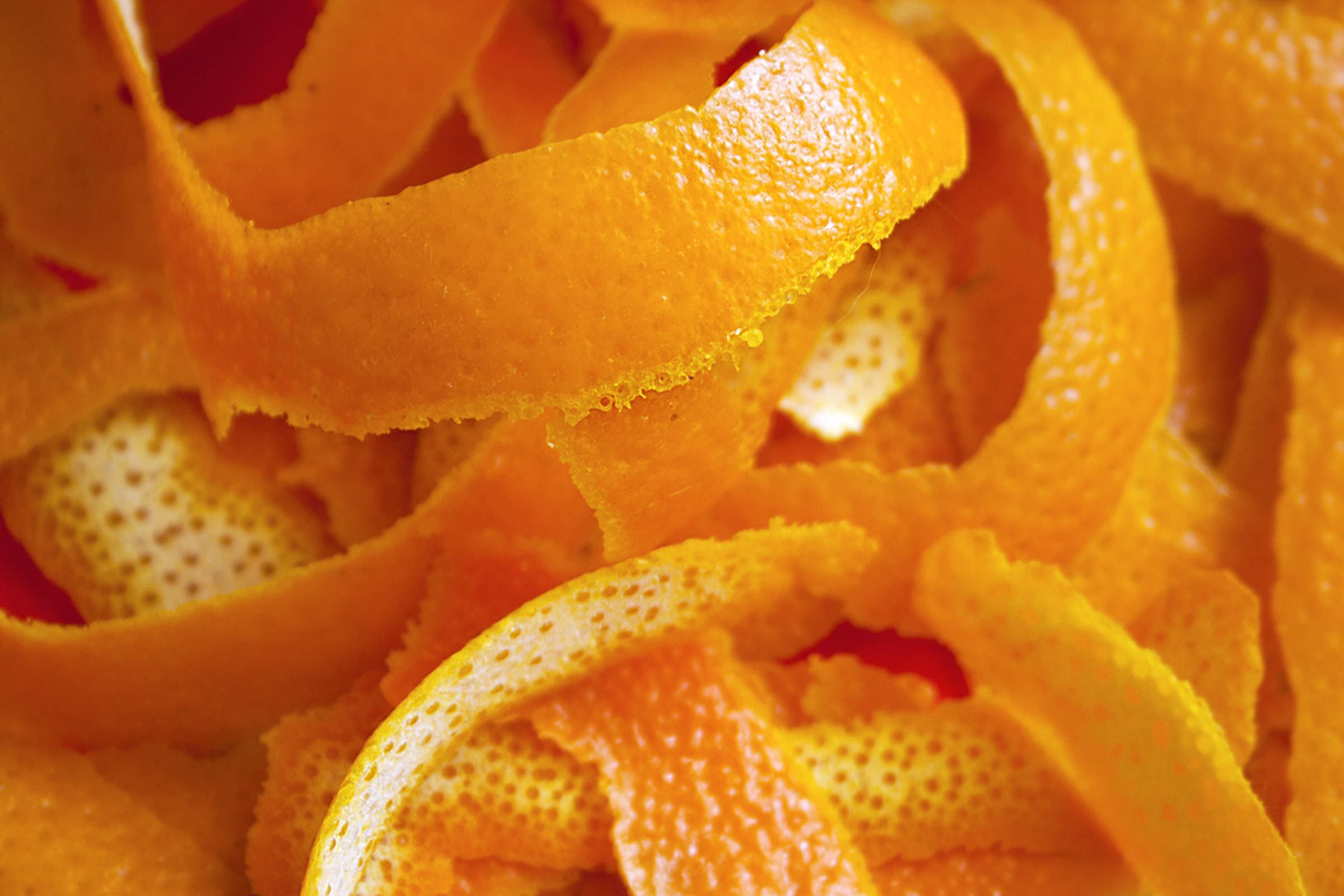 Цедра апельсина лимона. Кожура Орендж. Апельсиновая кожура. Апельсиновая корка. Цедра апельсина.